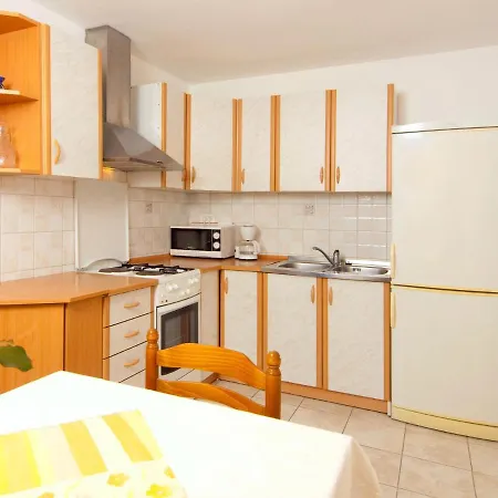 Princip-4 By Interhome Labin (Istria)